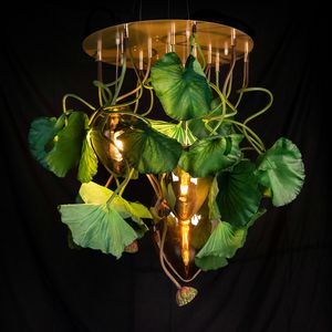 Flower Power Lotus Round, Kronleuchter von der Natur inspiriert