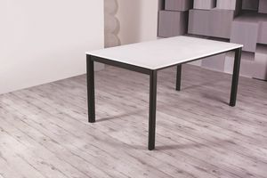 Basic, Ausziehbarer Esstisch mit Holzplatte