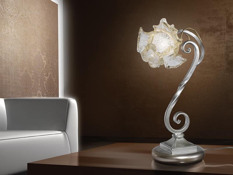 Rose table lamp, Tischleuchte im naturalistischen Stil, für moderne Schreibtische