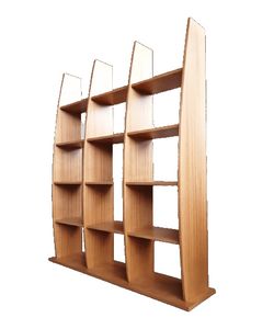Dubai, Bücherregal in modernem Design aus Holz