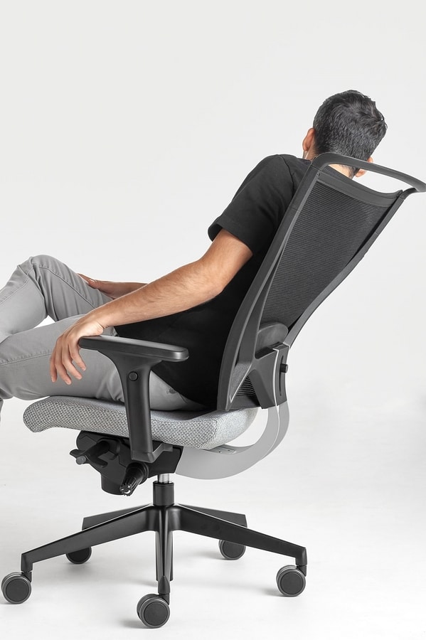 Korium, Stuhl mit Netzrücken, für das Büro