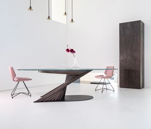 Surf, Eleganter Tisch mit ovaler Glasplatte