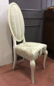 Elena 174, Klassischer lackierter Stuhl mit ovaler Rckenlehne