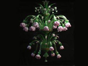 PRIMAVERA, Floraler Kronleuchter mit dekorativen Tulpen