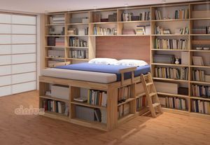 Biblioteca, Platzsparendes Bett mit Regalen