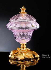 820Axxx, Dekorative Objekte in rosa Kristall