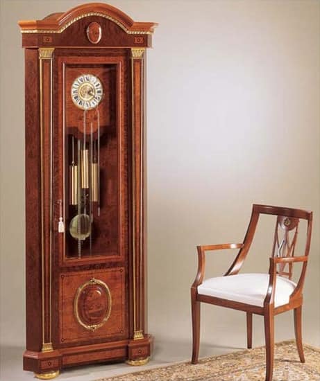 IMPERO / Grandfather corner clock , Standuhr aus Esche, Luxus im klassischen Stil