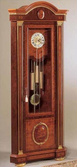 IMPERO / Grandfather corner clock , Standuhr aus Esche, Luxus im klassischen Stil