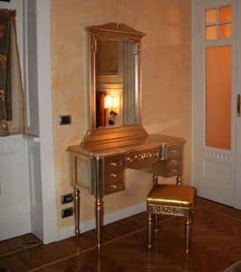 Toilette 1, Toilette mit Spiegel, aus Holz und Gold Leder