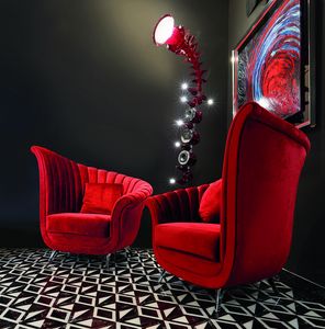 Art. PL 02060, Sessel mit asymmetrischem Design, aus rotem Samt