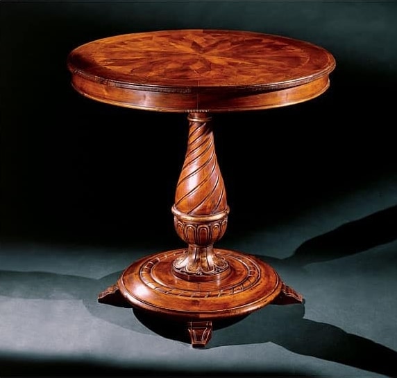 Complements side table 753, Round Beistelltisch aus Holz geschnitzt