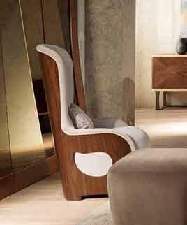 PO62 Galileo Sessel, Gepolsterte Sessel in Nussbaum für zeitgenössische Klassiker Wohnzimmer