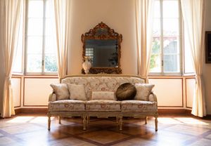 Chiara Sofa, Sofa im Louis XVI-Stil