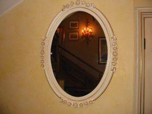 Art.818, Ovaler Spiegel im traditionellen Stil