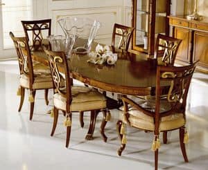 1011, Tabelle mit Standfu, furniert Nussbaum und Esche Maser, zum Speisesaal im klassischen Stil