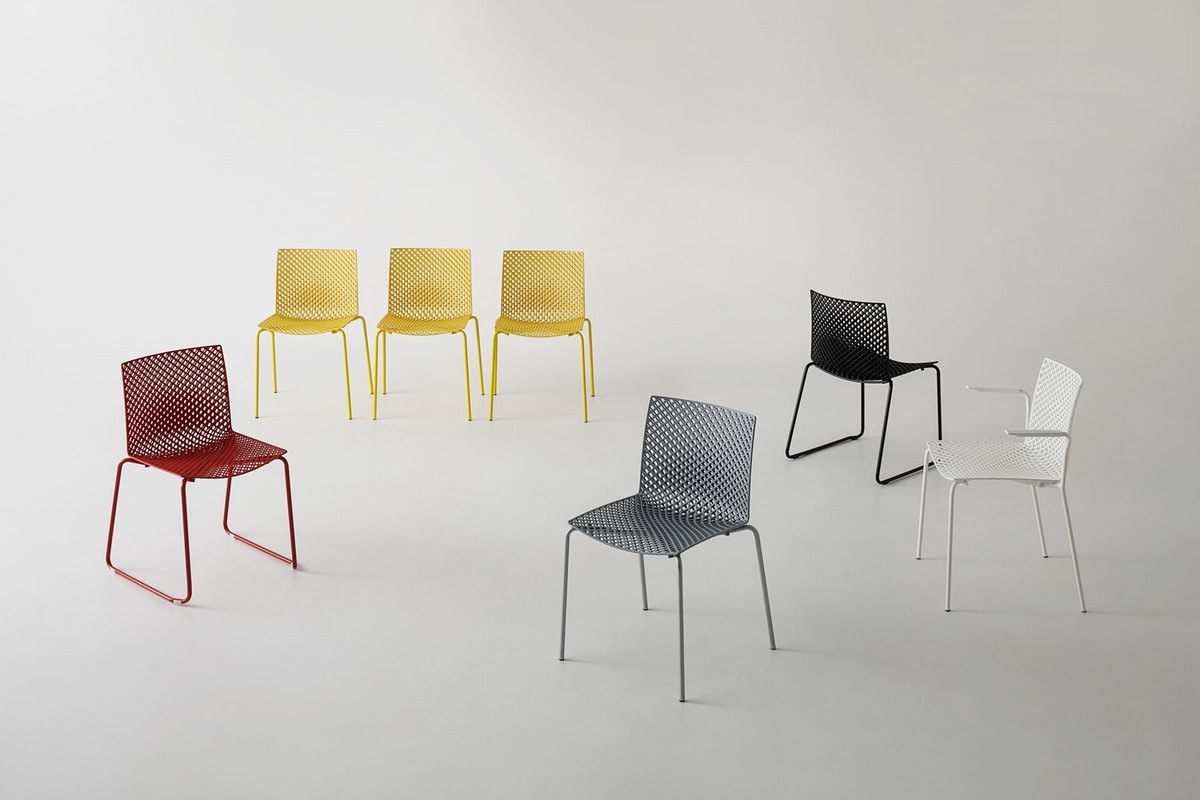 Fuller NA, Raffinierter Stuhl aus Kunststoff und Metall