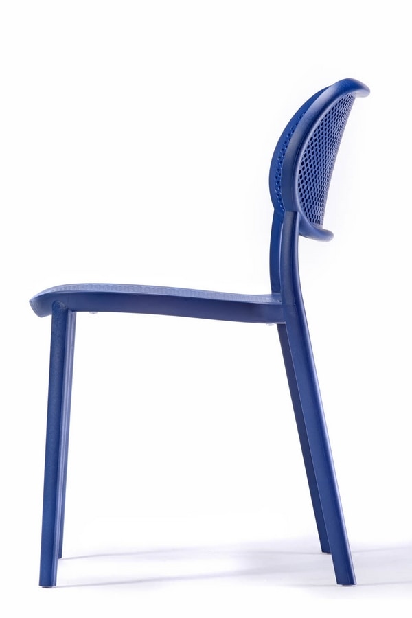 Nuta, Plastik Stuhl