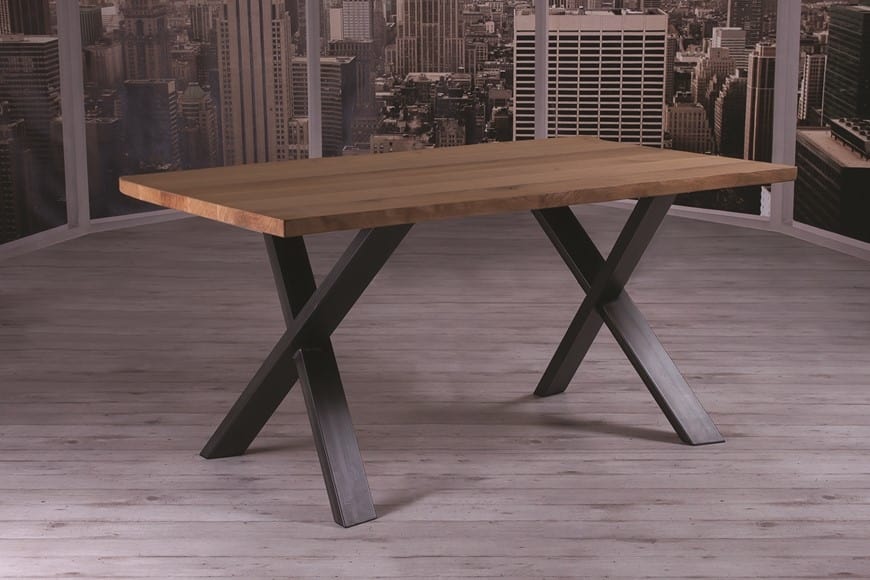 Esstisch mit dicker Holzplatte | IDFdesign