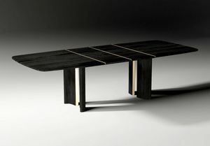 Torii Art. ETO002, Holztisch mit klaren und skulpturalen Linien