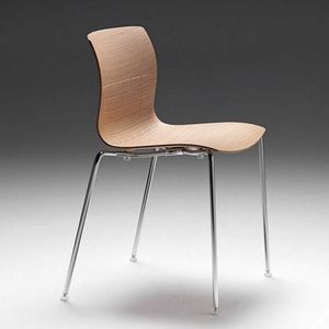 Ophelia 3, Stapelbarer Stuhl aus Metall und Sperrholz