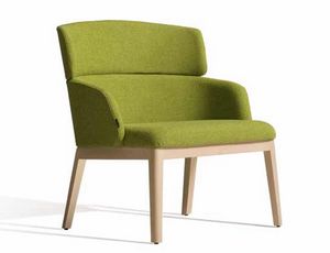Concord 525UM, Sessel aus Holz mit anpassbarem Bezug
