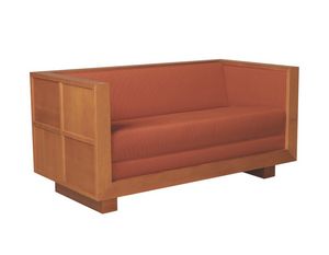 Scacchi 2230, Sofa mit strengen und geometrischen Linien