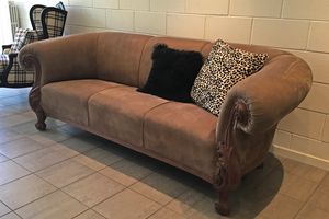 Queen, 3-Sitzer-Sofa aus echtem braunem Nubukleder