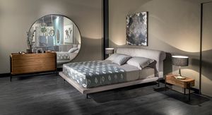 Gregory Bett, Gepolstertes Bett mit Lederbezug