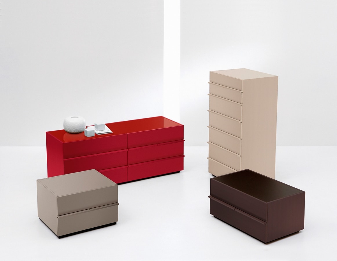 AKI dresser, 7-Schubladenelement in geradliniges Design, für Schlafzimmer