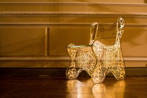 Mini Sinuosa Gold Arabesque, Sessel aus Glas mit Dekorationen im orientalischen Stil