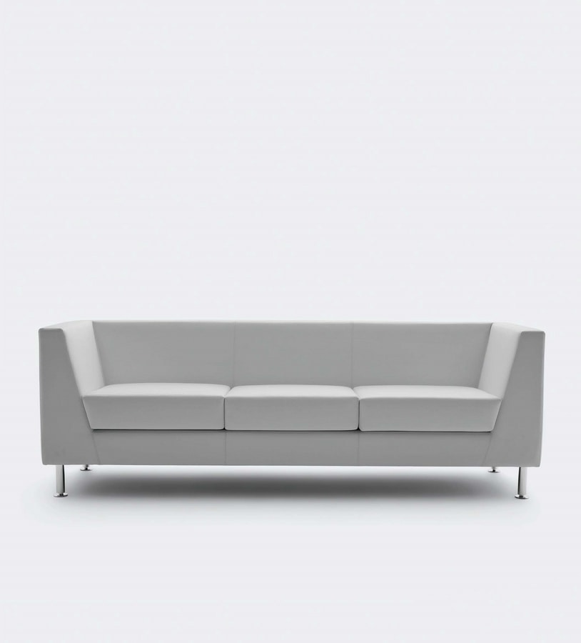 NAXOS, Sofa mit klarem Design, Oberflächen auf höchstem Niveau