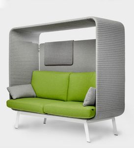 PRIVÉE, Gepolsterten Sofa, mit Platten zur Isolierung gegen Umgebungsgeräusche, die für gemeinsam genutzte Arbeitsstätten