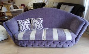 Buren Sofa, Klassisches Sofa mit Stoff bezogen