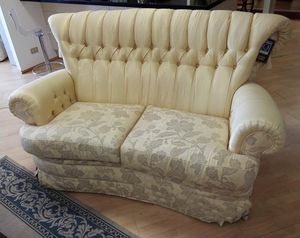 Lucrezia Sofa, 2-Sitzer-Sofa im klassischen Stil