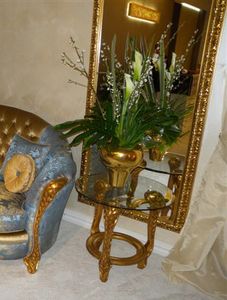 Art. LO 010 Gold mit Bronzepatina, Eleganter Auslaufspiegel mit feinen Schnitzereien