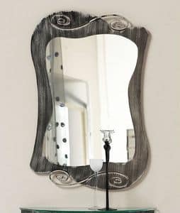 Mir mirror, Spiegel mit gekrmmten Eisenrahmen