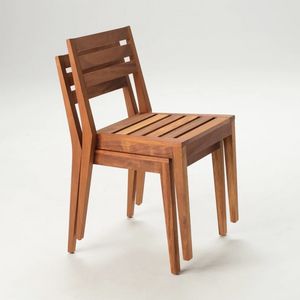 Stapelbarer Stuhl MD1, Stapelbarer Gartenstuhl aus Irokoholz