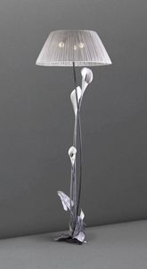 Art. 3003-03-00, Stehlampe mit plissiertem Lampenschirm