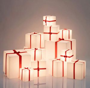 Leuchtwürfel Tisch Stehlampe Weihnachtspaket Slide Merry Cubo LP CUX0, Lampe in Form einer Geschenkbox