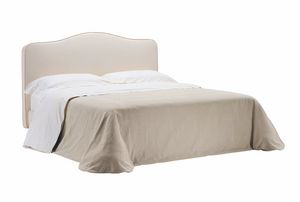 Silvana, Bett mit Holzlatten mit Stoff bedeckt
