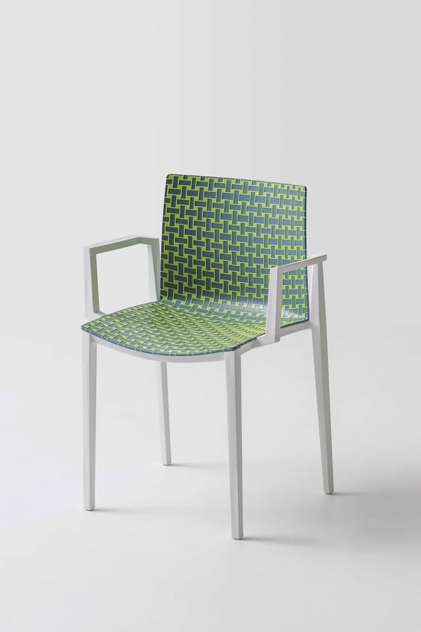 Clipperton Blend B, Stapelbarer Stuhl mit erhöhter Textur