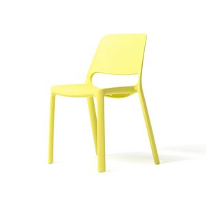 Nuke, Stapelbarer Stuhl aus Polypropylen, auch für den Außenbereich