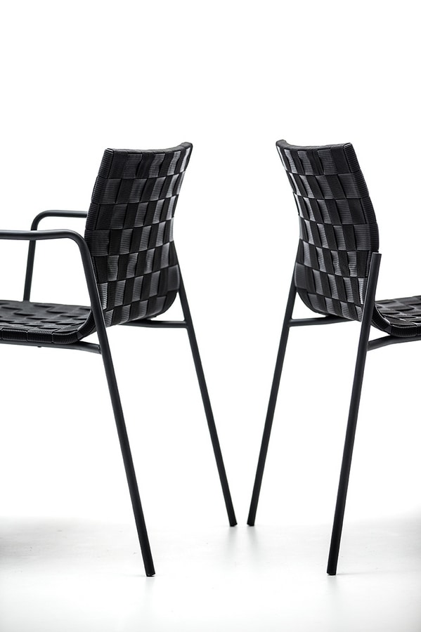 Zebra AR, Stuhl auch für den Außenbereich geeignet