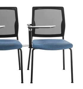 Q44 XL, Stuhl mit Netzrückenlehne, mit Schreibtablett