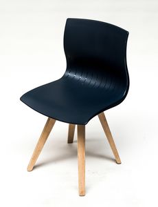 WEBBY 333U, Stuhl mit Beinen aus Buche, Nylonschale