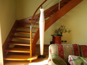 Art. G17, Offene Treppe aus Holz