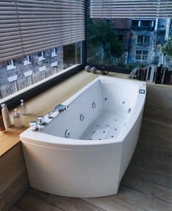 LINEA, Modernes Bad mit Wanne, Hygiene