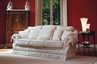 Victoria, Klassischer Luxus Sofa, für feine Aufenthaltsräume