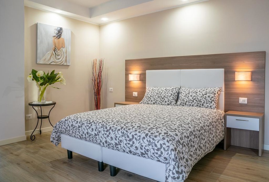 B&B Red One in Maranello, Italien