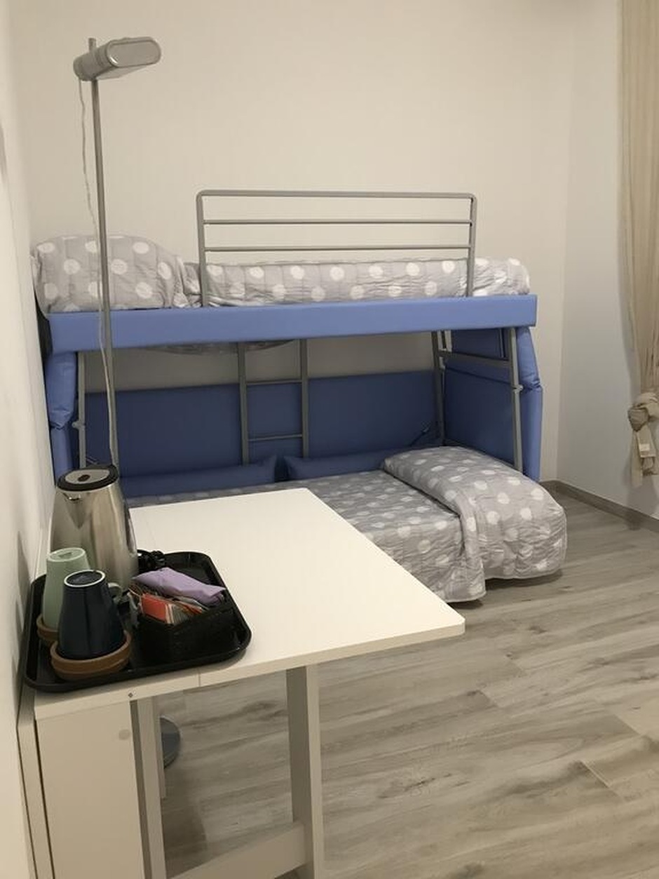 Einrichtung f�r B&B-Zimmer im Trentino, Italien